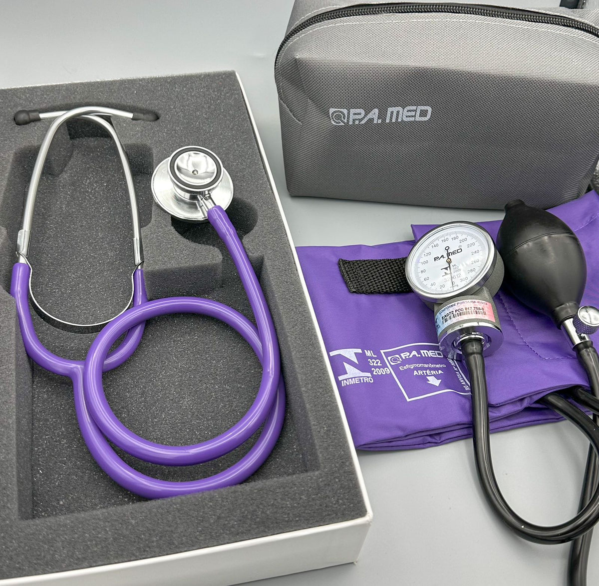 Kit Acadêmico P.A MED – Roxo – Estetoscópio + Esfigmomanômetro